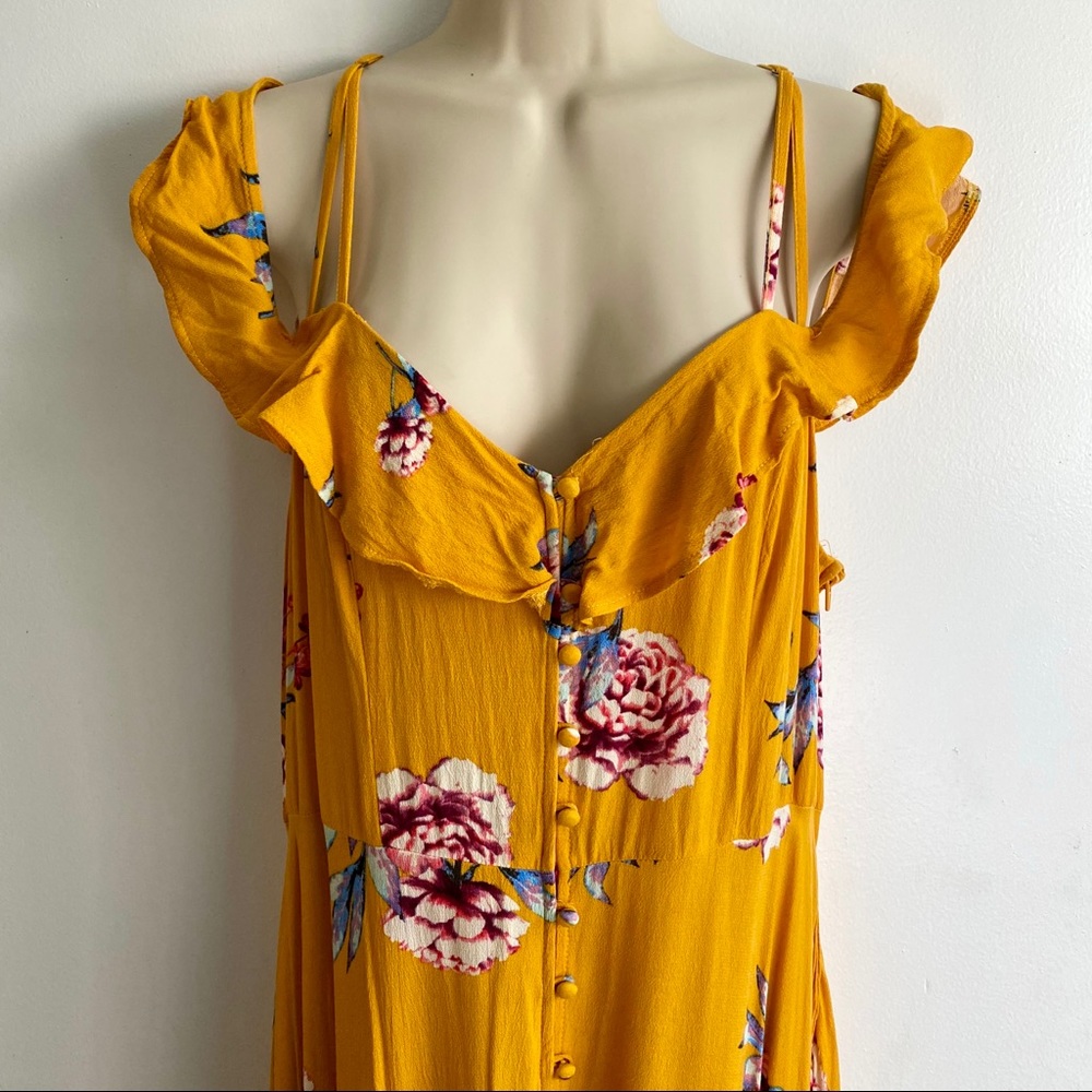 💛🧡 Xhilaration Cold Shoulder Shark Bite Dress, Bright Yellow, Florals, Flower, L